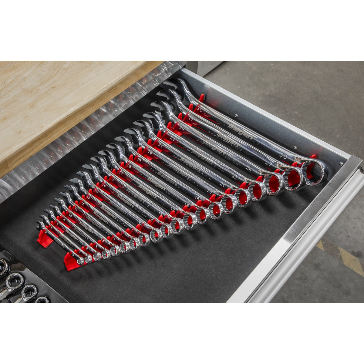 Premier Magnetic Sharks Teeth Spanner Rack 2pc WR02