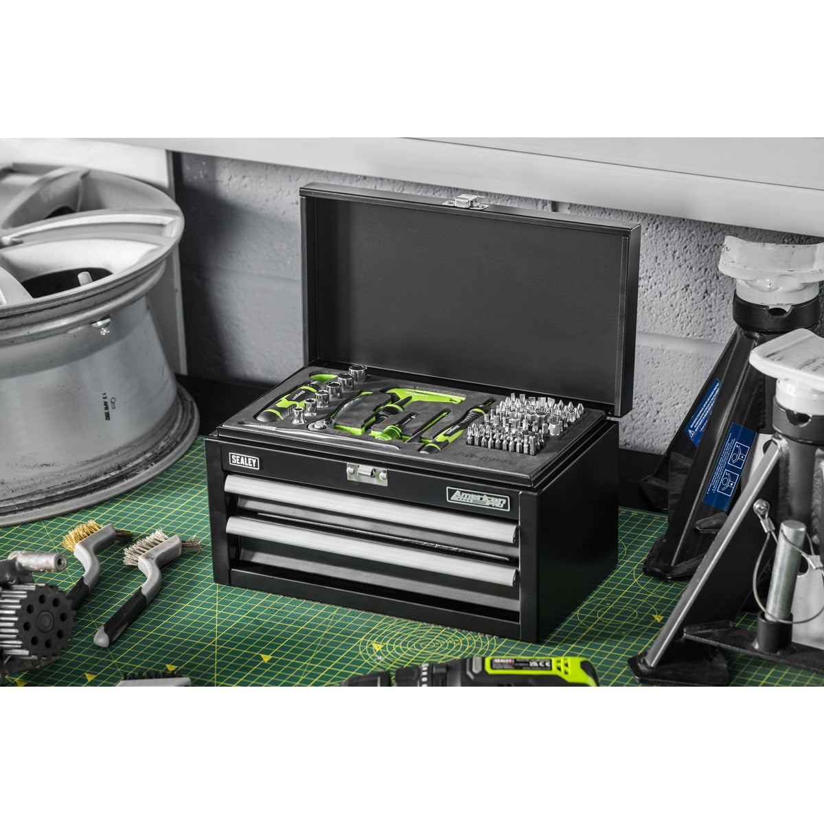 Siegen Mini Toolbox 2 Drawer with 111pc Tool Kit S01335