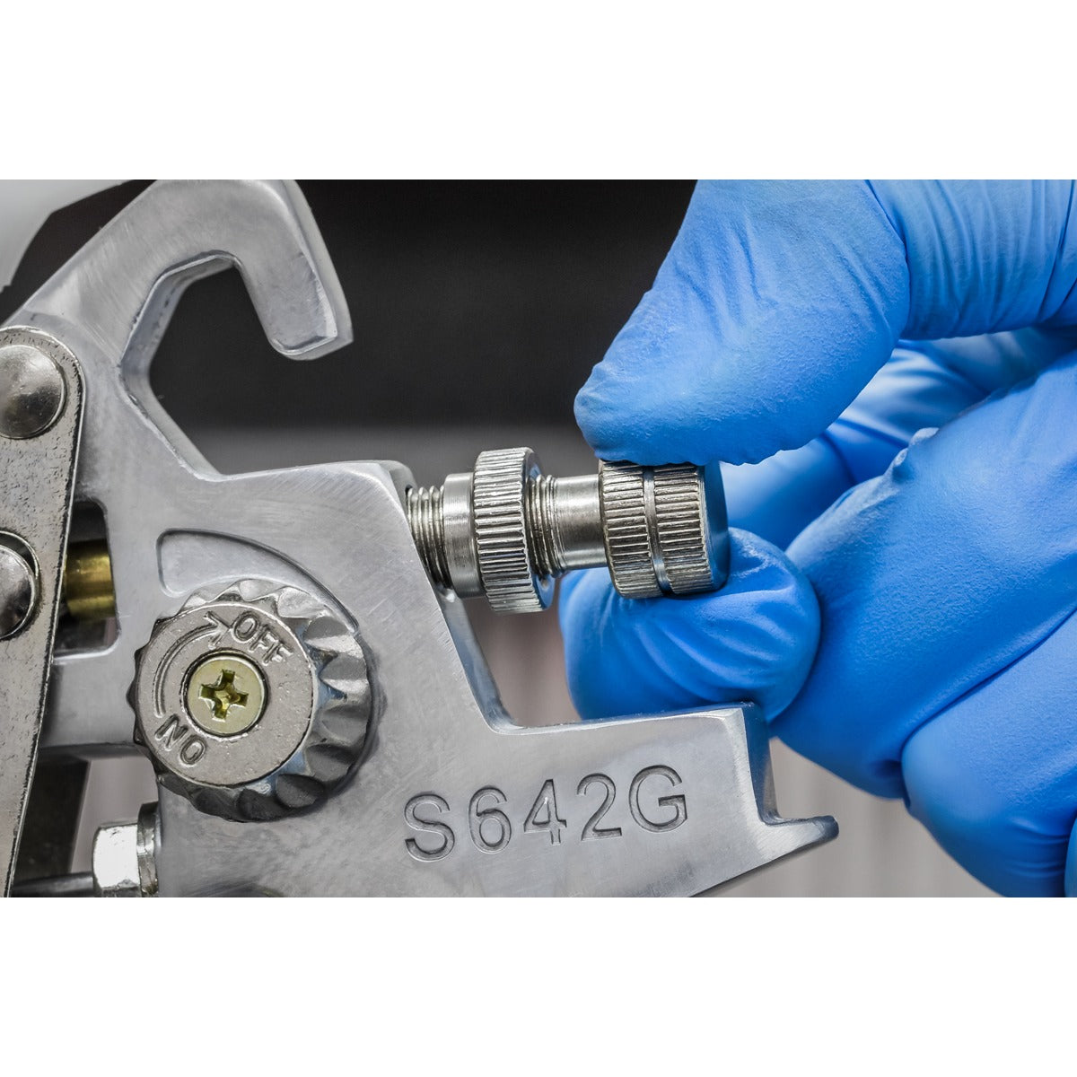 Siegen General-Purpose Gravity Feed Spray Gun 1.8mm Set-Up S642G