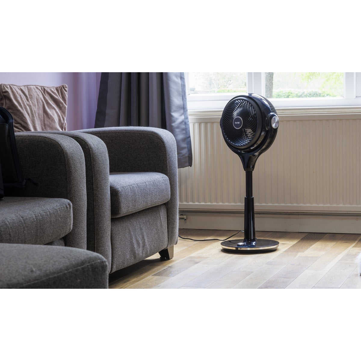 Baridi 10" Pedestal Fan with Remote Control & 12hr Timer 230V - Black DH143