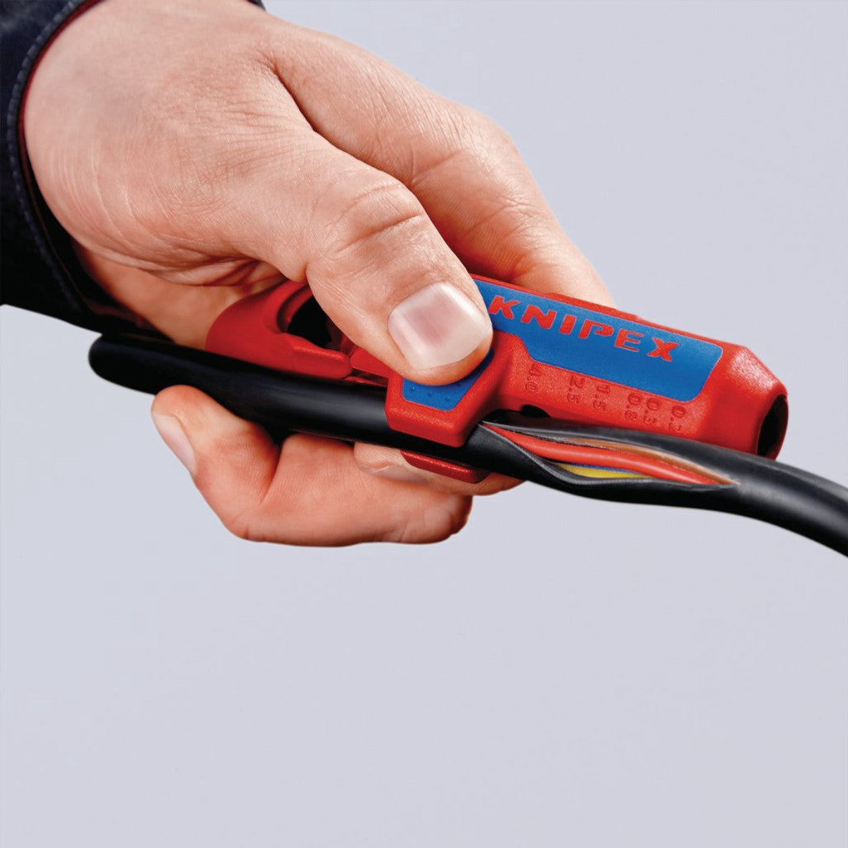 Knipex 16 95 02 SB ErgoStrip Universal Stripping Tool for Left-Handers, 135mm 04599