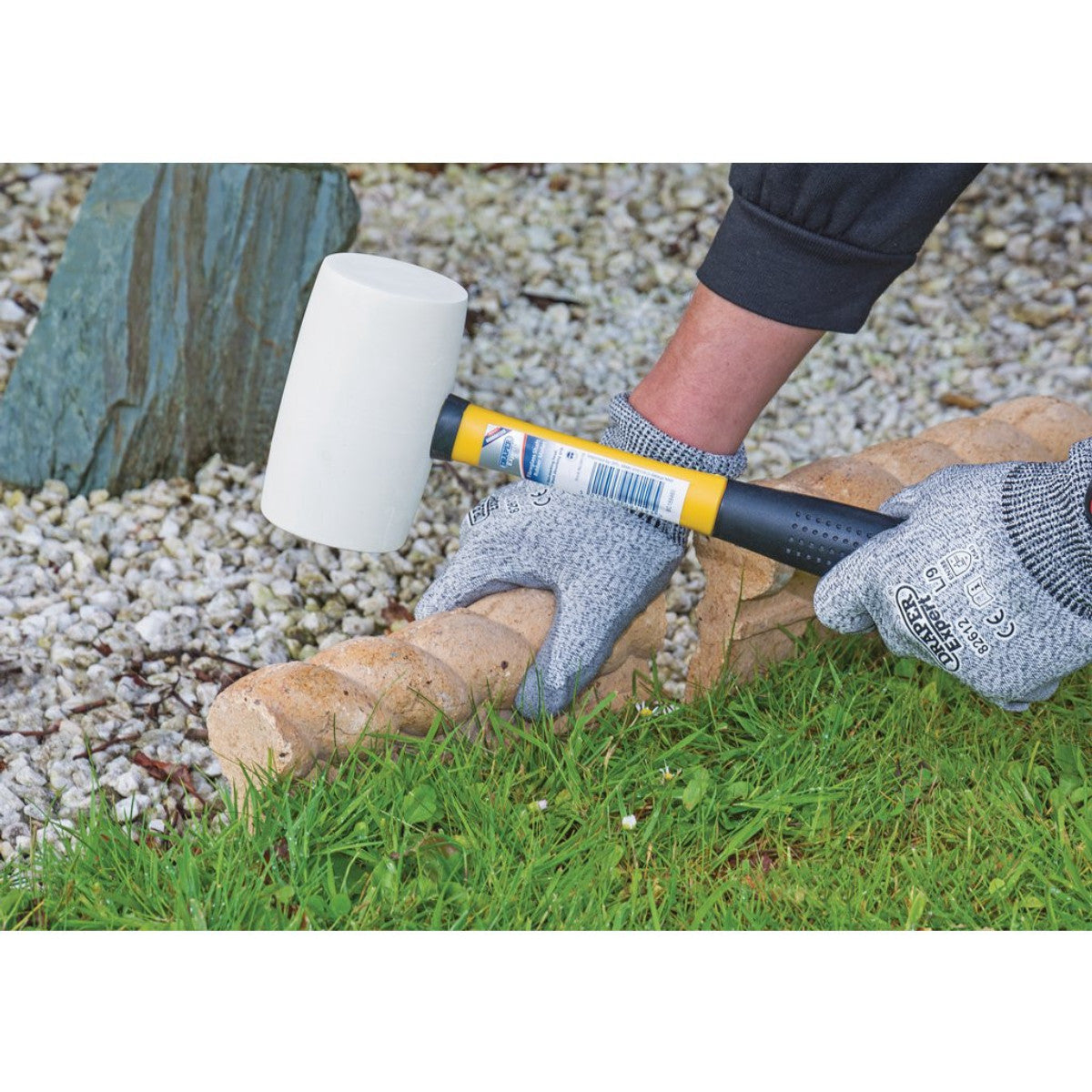 Draper Expert Non-Marking Rubber Head Mallet with Fibreglass Shaft, 680g/24oz 09119
