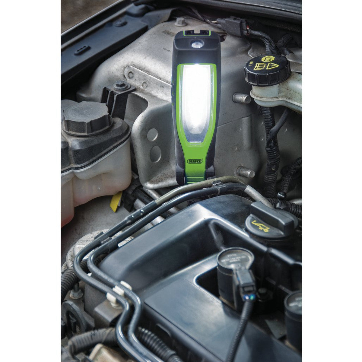 Draper COB/SMD LED Rechargeable Inspection Lamp, 7W, 700 Lumens, Green, 1 x USB Cable Supplied 11759