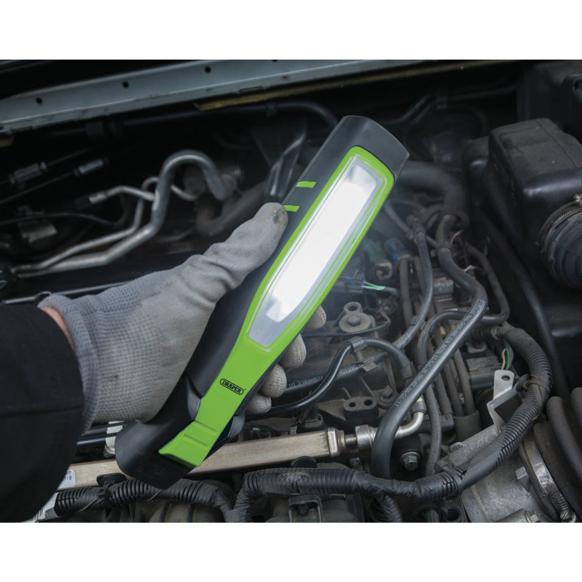 Draper COB/SMD LED Rechargeable Inspection Lamp, 7W, 700 Lumens, Green, 1 x USB Cable Supplied 11759
