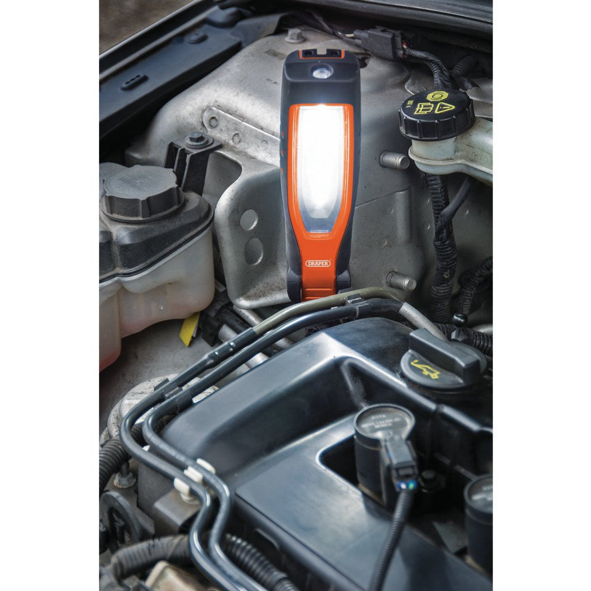 Draper COB/SMD LED Rechargeable Inspection Lamp, 7W, 700 Lumens, Orange, 1 x USB Cable Supplied 11761
