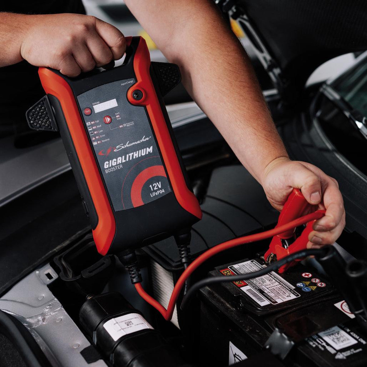 Schumacher GIGA 12V Lithium Booster, 800CA 13755