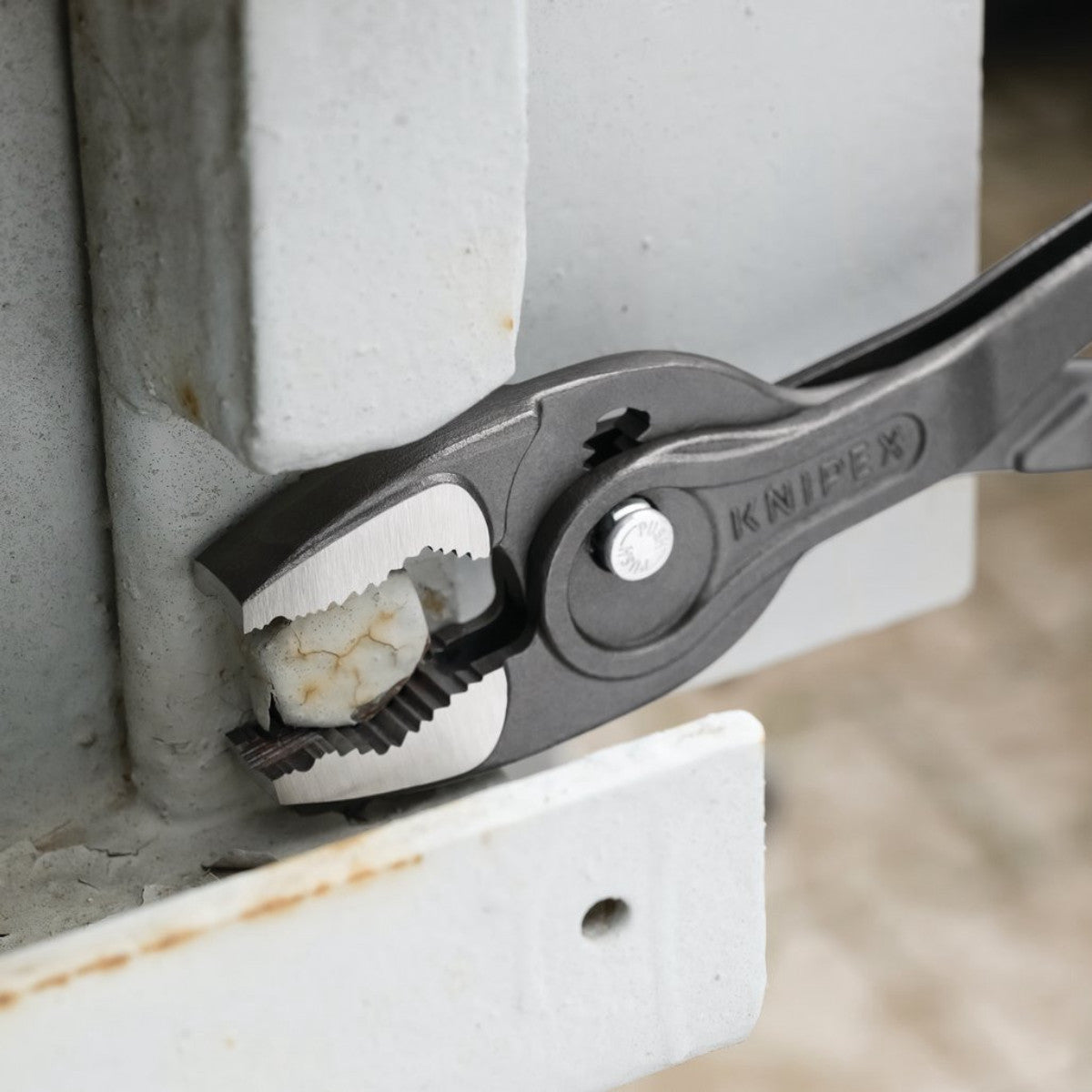 Knipex 82 01 250 SB TwinGrip Front and Side Gripping Pliers, 250mm 18138