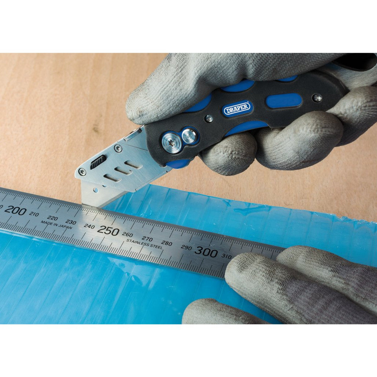 Draper Folding Trimming Knife with Belt Clip, Blue 24383