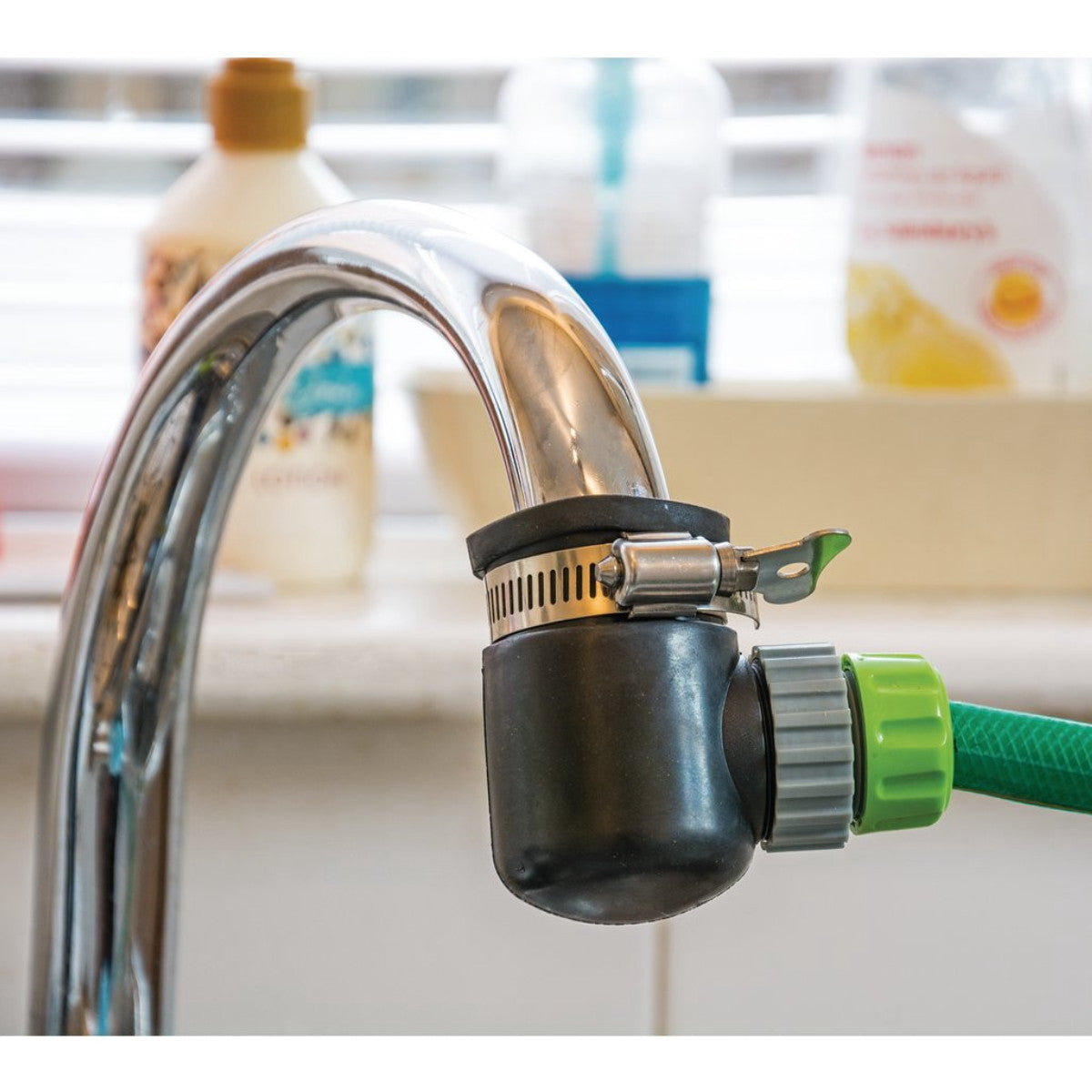 Draper 90° Right Angle Lock on Tap Connector 24919