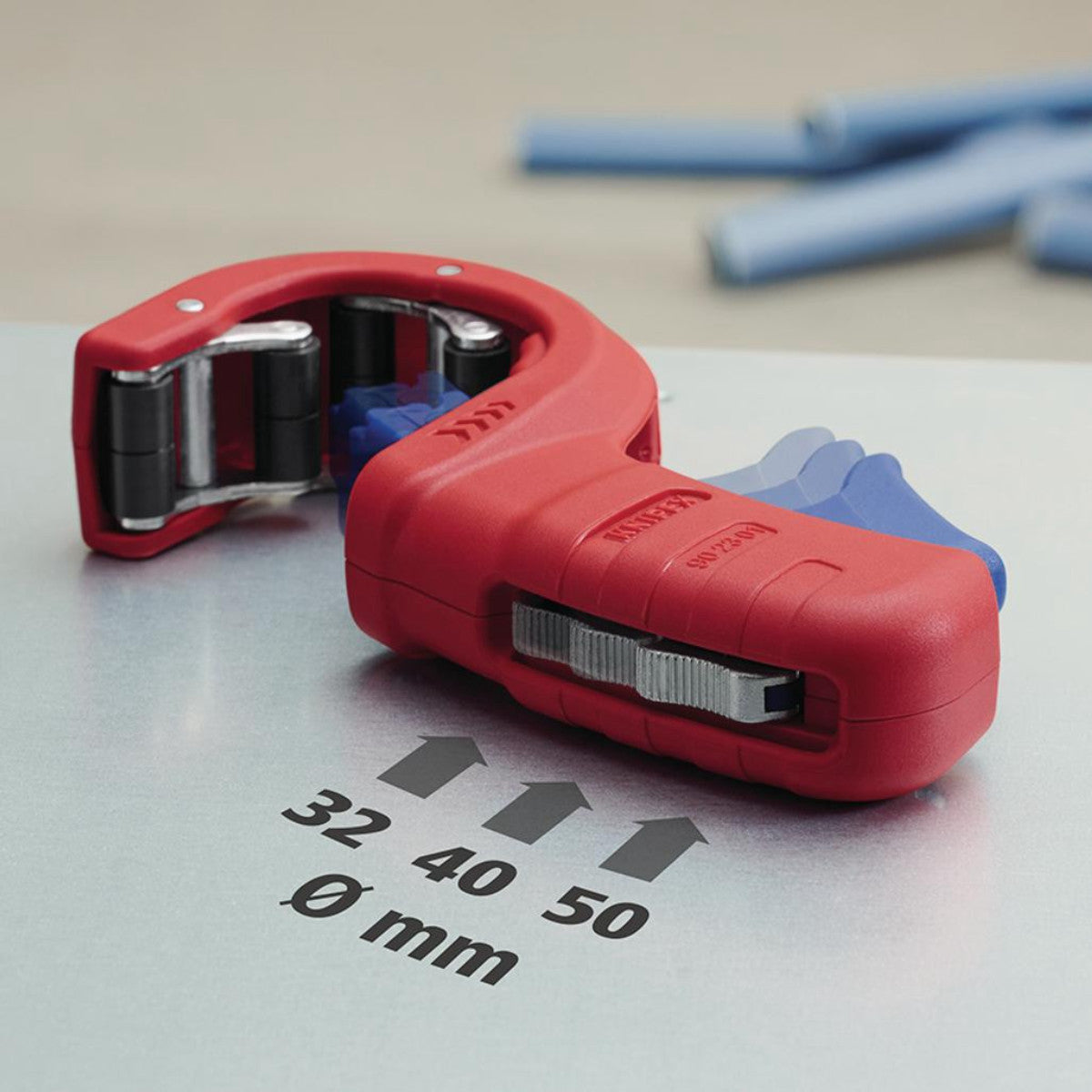 Knipex 90 23 01 BK DP50 Pipe Cutter for Plastic Drain Pipes, 165mm 26078