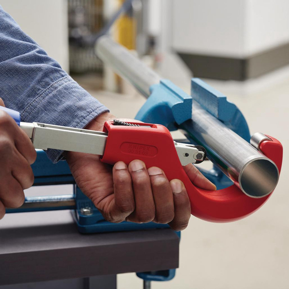Knipex 90 31 03 BK TubiX XL Pipe Cutter, 260mm 26092