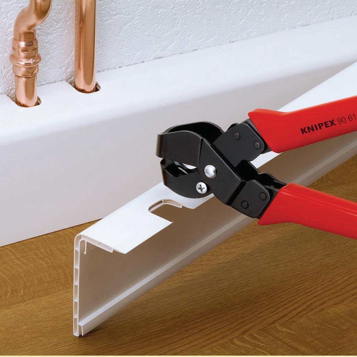 Knipex 90 61 20 EAN Notching Pliers, 250mm, 20 x 29mm Capacity 26096