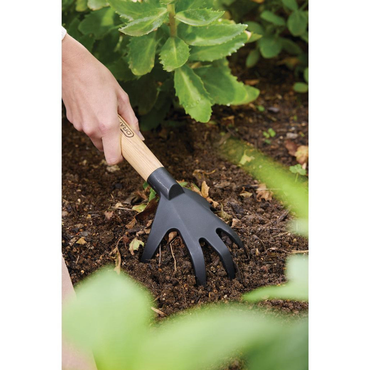 Draper 5-Tine Hand Cultivator 30954