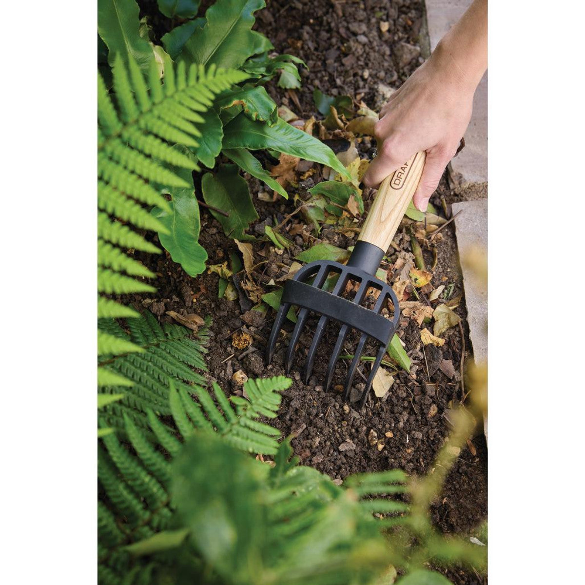 Draper 6-Tine Hand Cultivator 30957