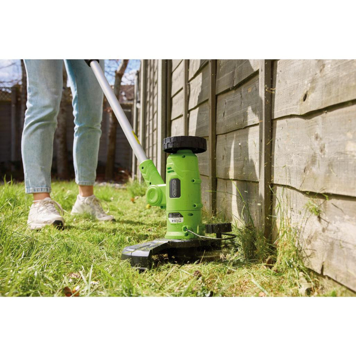 Draper 18V 4-in-1 Multi-Function Grass Trimmer, 1 x 2.0Ah Battery, 1 x Charger 31859