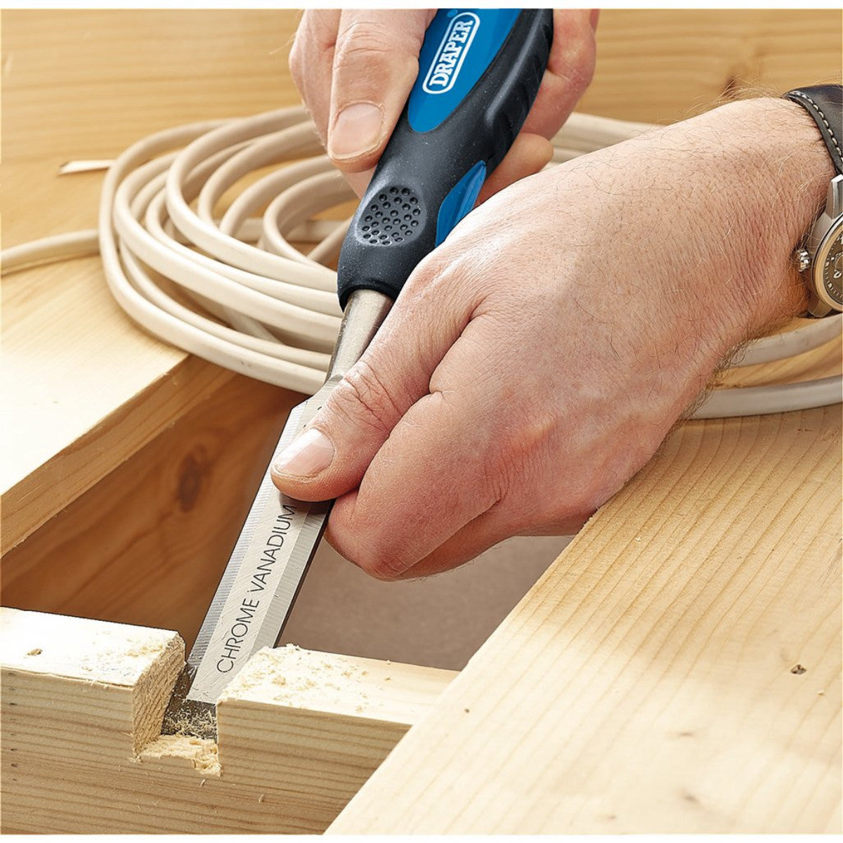 Draper Expert Soft Grip Bevel Edge Wood Chisel Set, 150mm (3 Piece) 45865