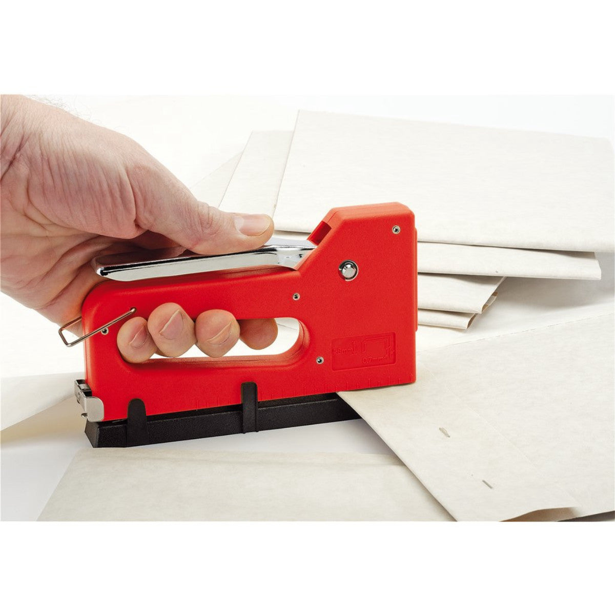 Draper Redline Staple Gun/Tacker, 100 x Staples 67673