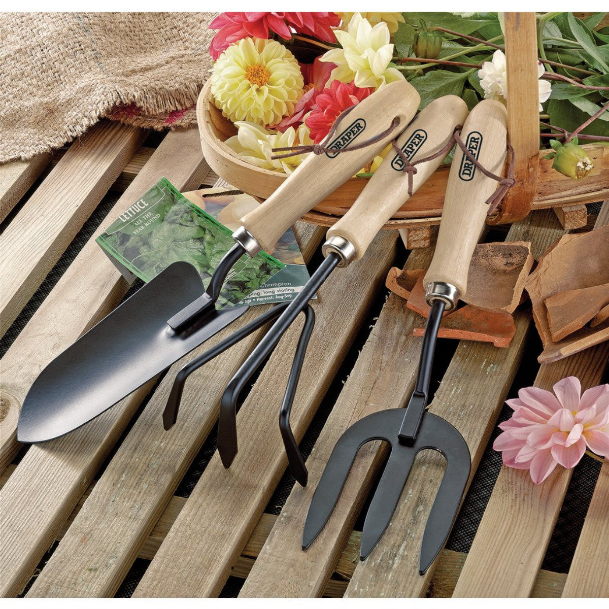 Draper Carbon Steel Hand Fork, Cultivator and Trowel with Hardwood Handles 83993