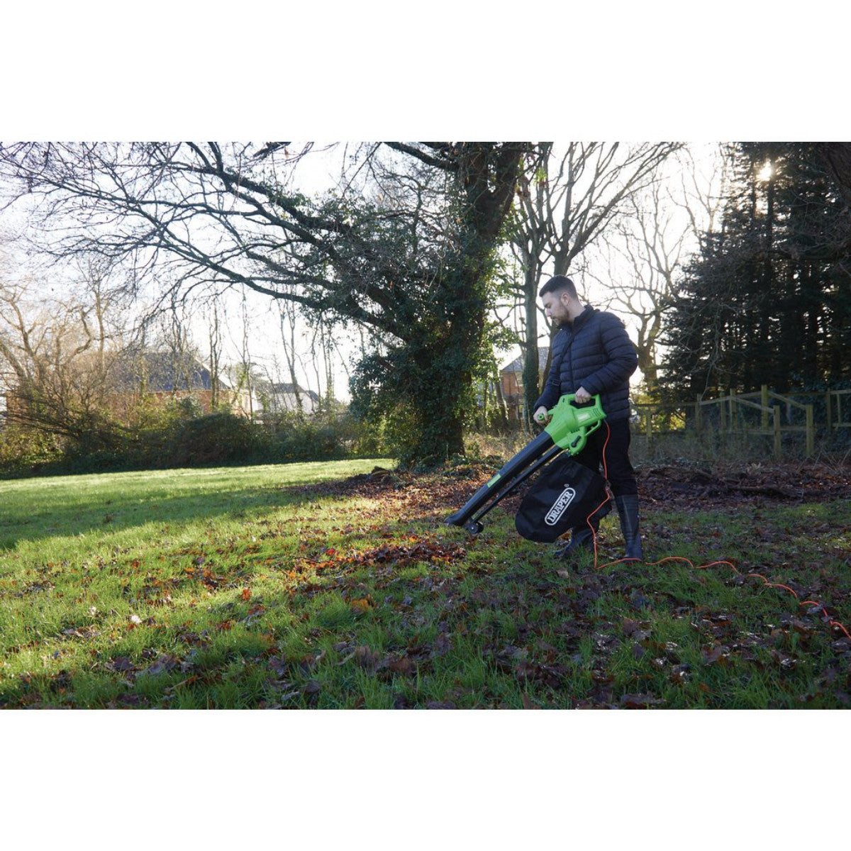 Draper 230V Garden Vacuum, Blower and Mulcher, 3000W 94794