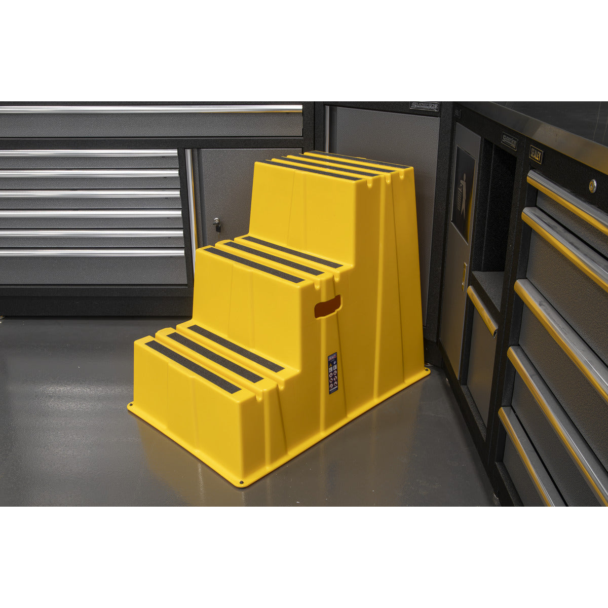 Sealey Heavy-Duty 3-Step Safety Steps with Anti-Slip Treads 150kg Capacity, Yellow - EN 14183 KS7