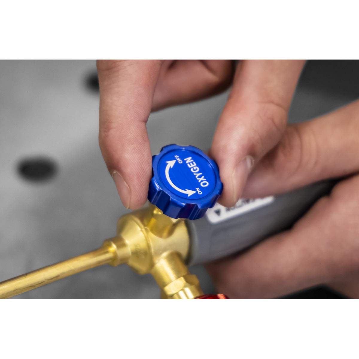 Sealey MAPP Gas & Oxygen Brazing Kit with 400g MAPP Cylinder & 950ml Oxygen Cylinder SMGKIT02