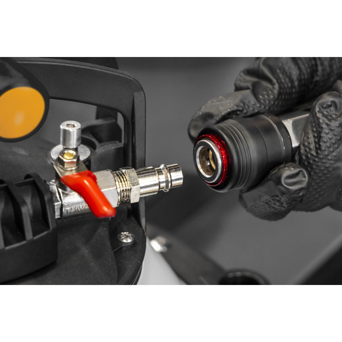 Sealey Manual/Air Vacuum Oil & Fluid Extractor Pump 18L TP6909