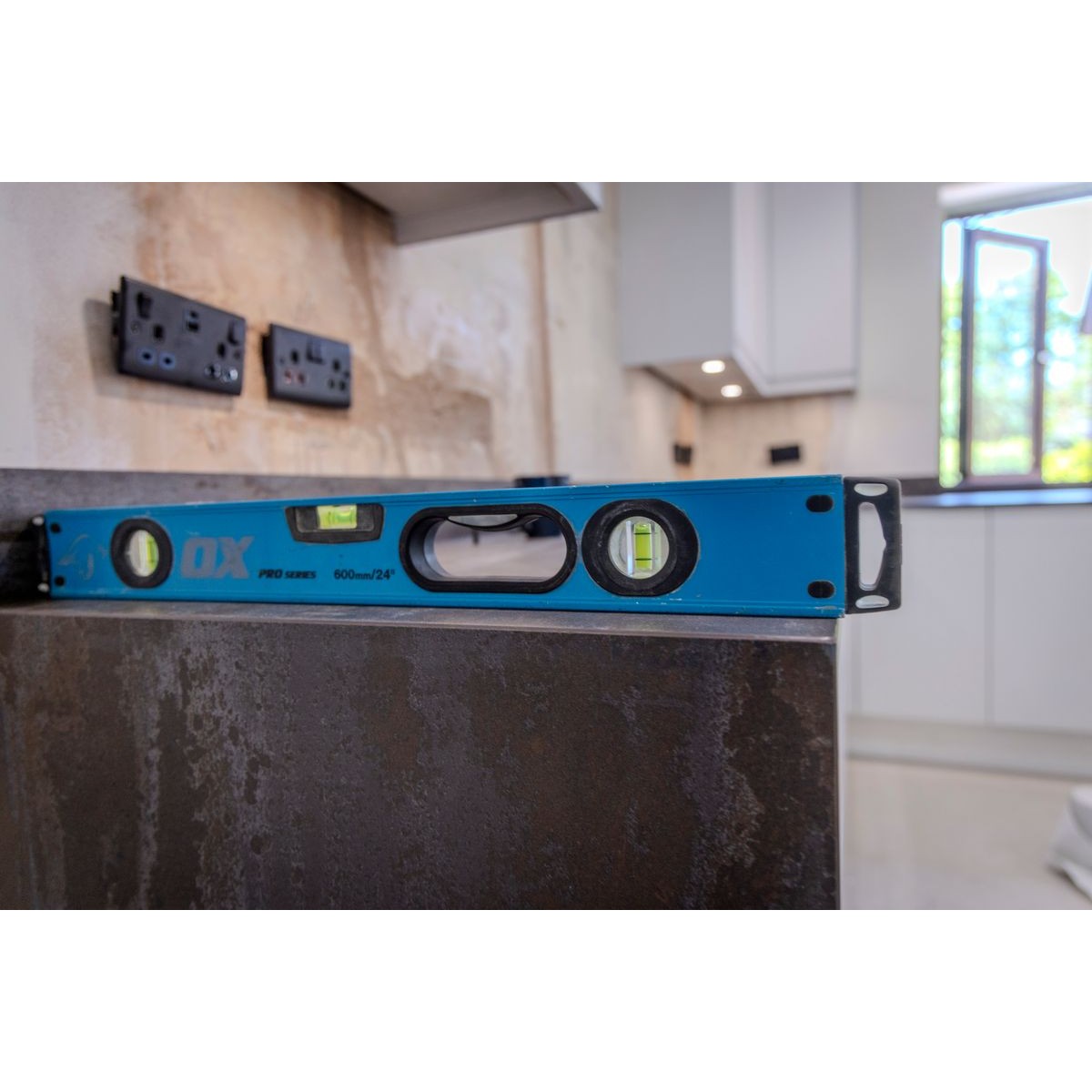 OX Tilers Level - 600mm OX-P021206