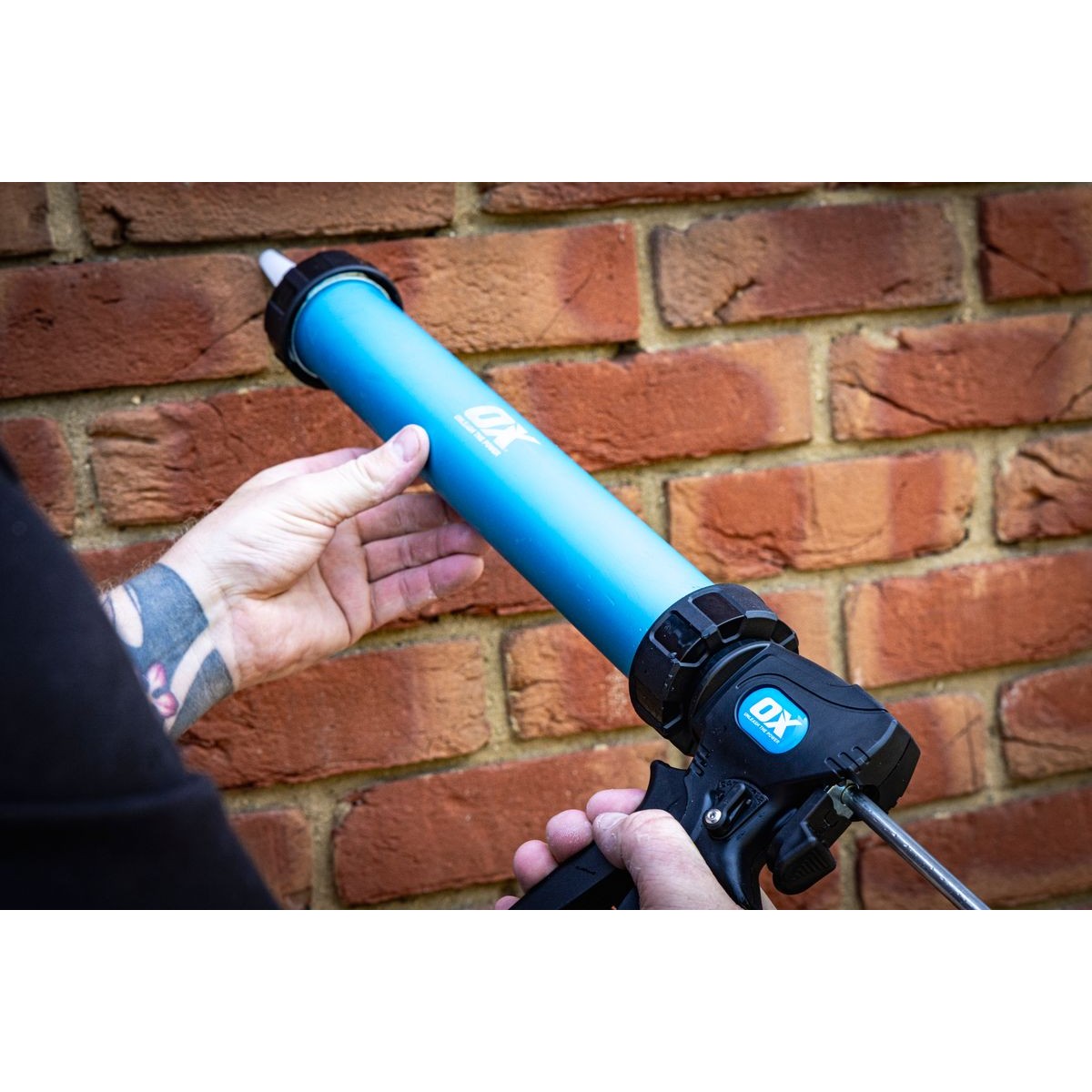 OX Pro Sealant Gun - Dual Thrust | 15" / 380mm | 20-Ounce OX-P045560