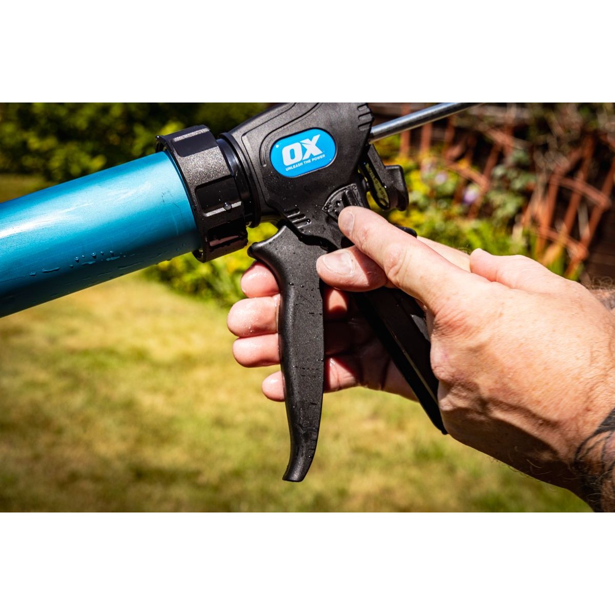OX Pro Sealant Gun - Dual Thrust | 15" / 380mm | 20-Ounce OX-P045560