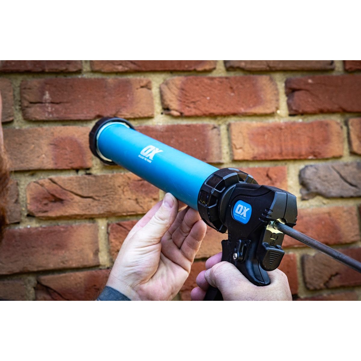 OX Pro Sealant Gun - Dual Thrust | 15" / 380mm | 20-Ounce OX-P045560