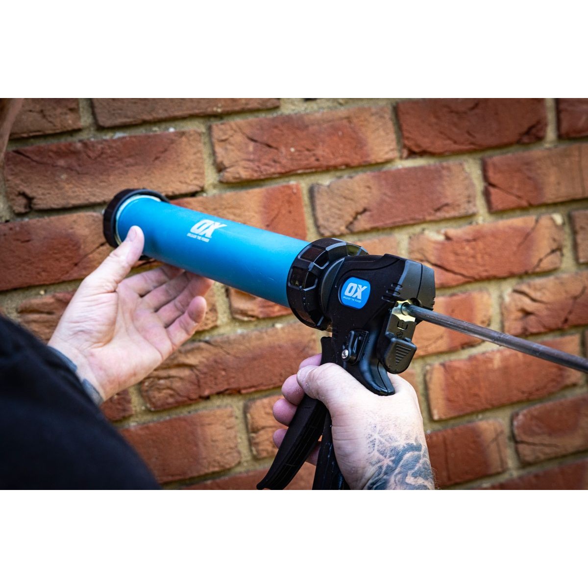OX Pro Sealant Gun - Dual Thrust | 15" / 380mm | 20-Ounce OX-P045560
