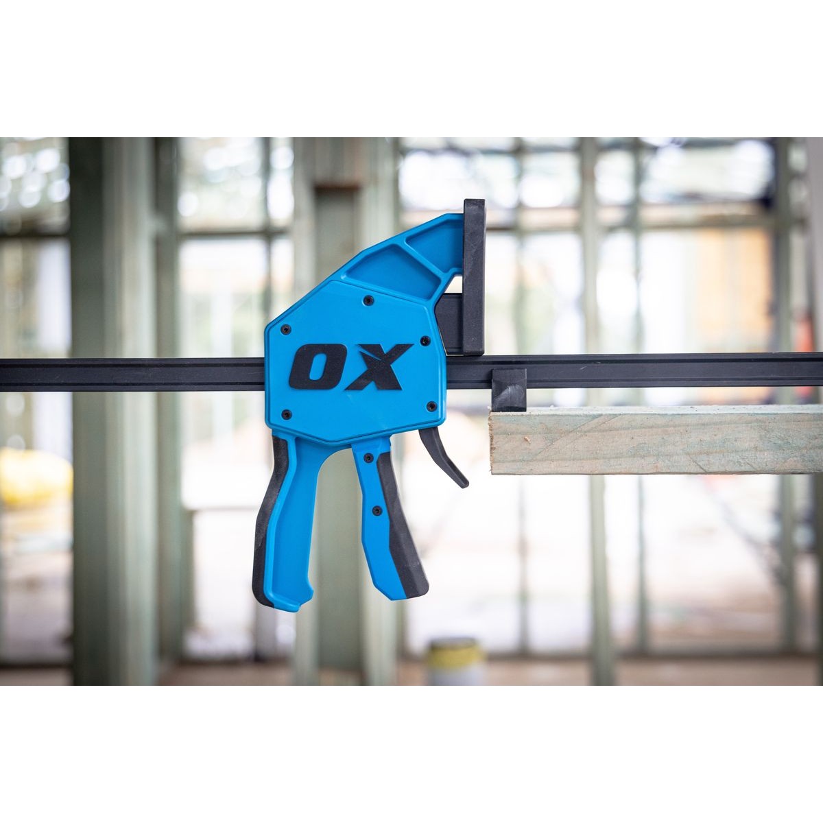 OX Heavy Duty Bar Clamp 300kg - 300mm OX-P203530