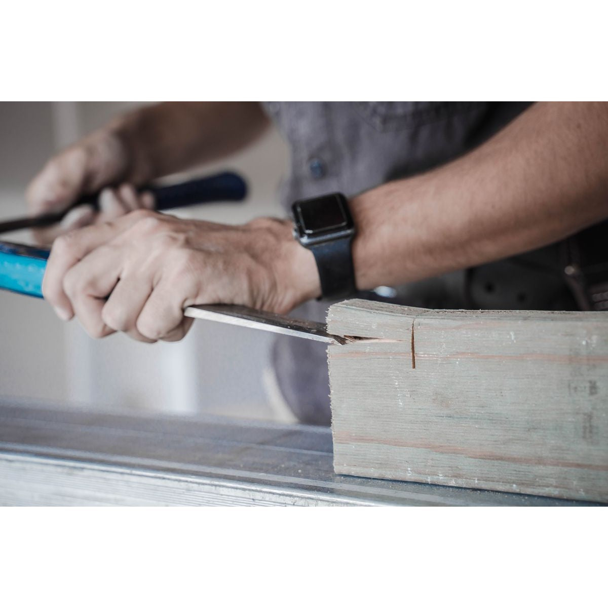 OX Heavy Duty Wood Chisel - 22mm OX-P371122