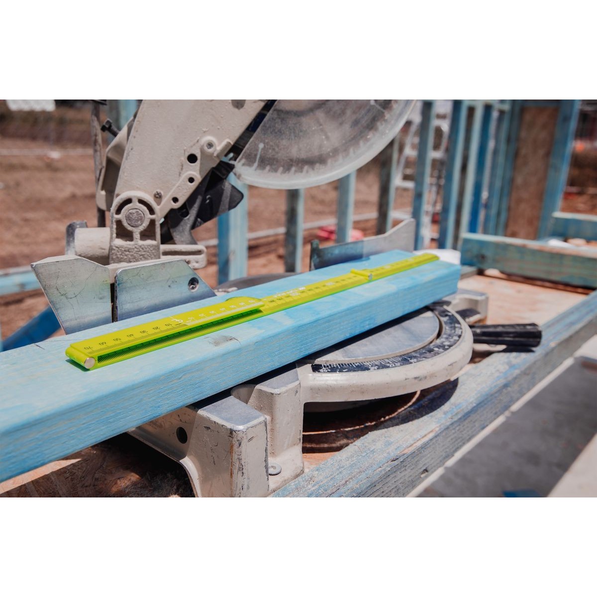 OX Pro Metric Tuff Rule - Green | 600mm OX-P507226
