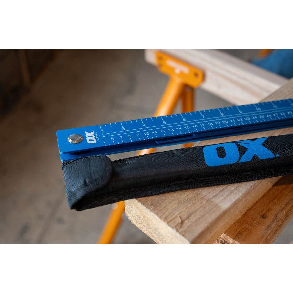 OX Aluminium Folding Square – 600mm / 24 Inch OX-P508706