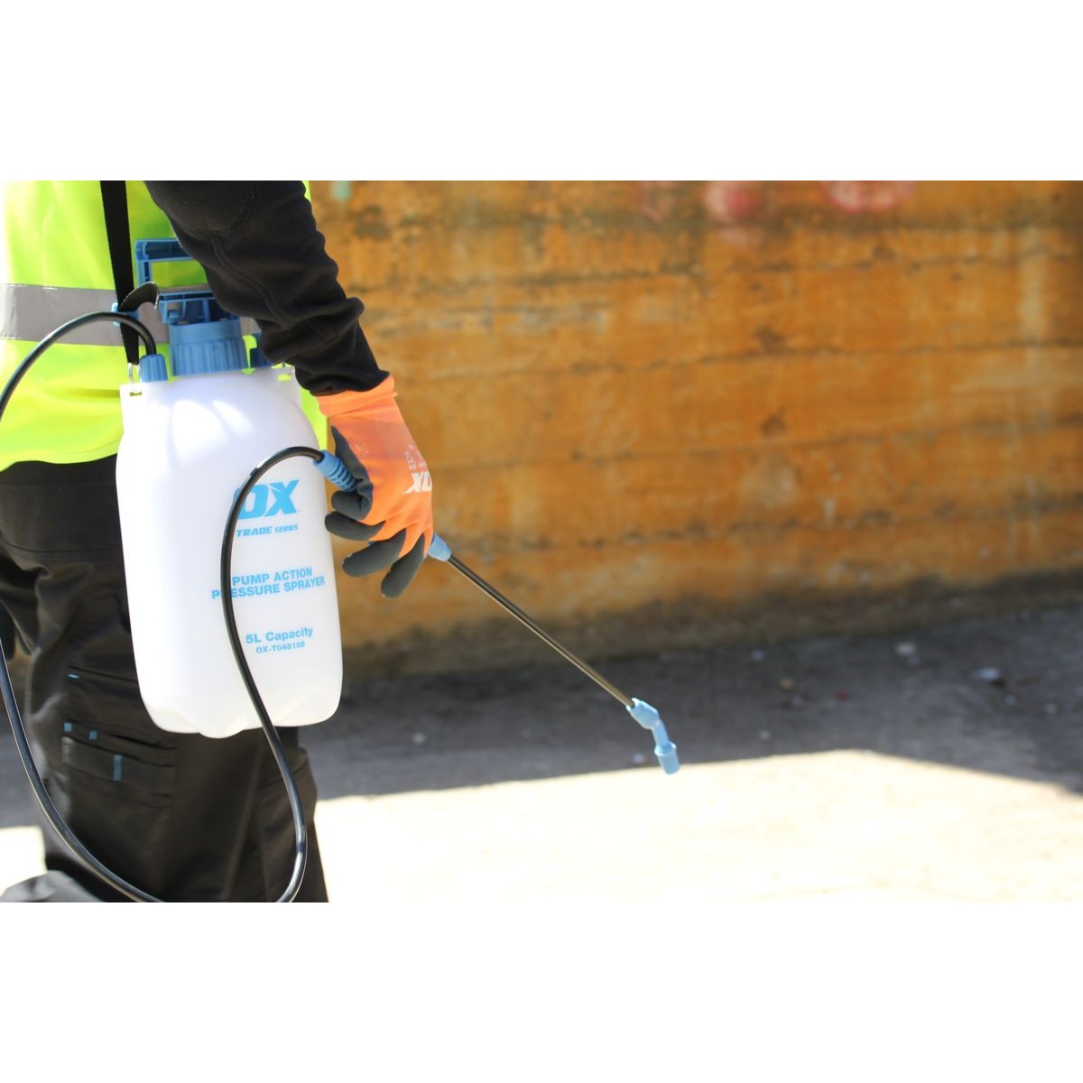 OX Pump Action Pressure Sprayer - 5 Litre OX-T045105