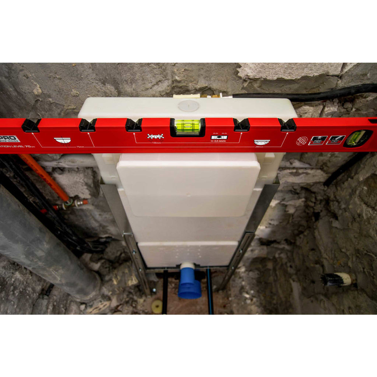 Kapro 108 Plumbing Installation Level 28in KPOK10870