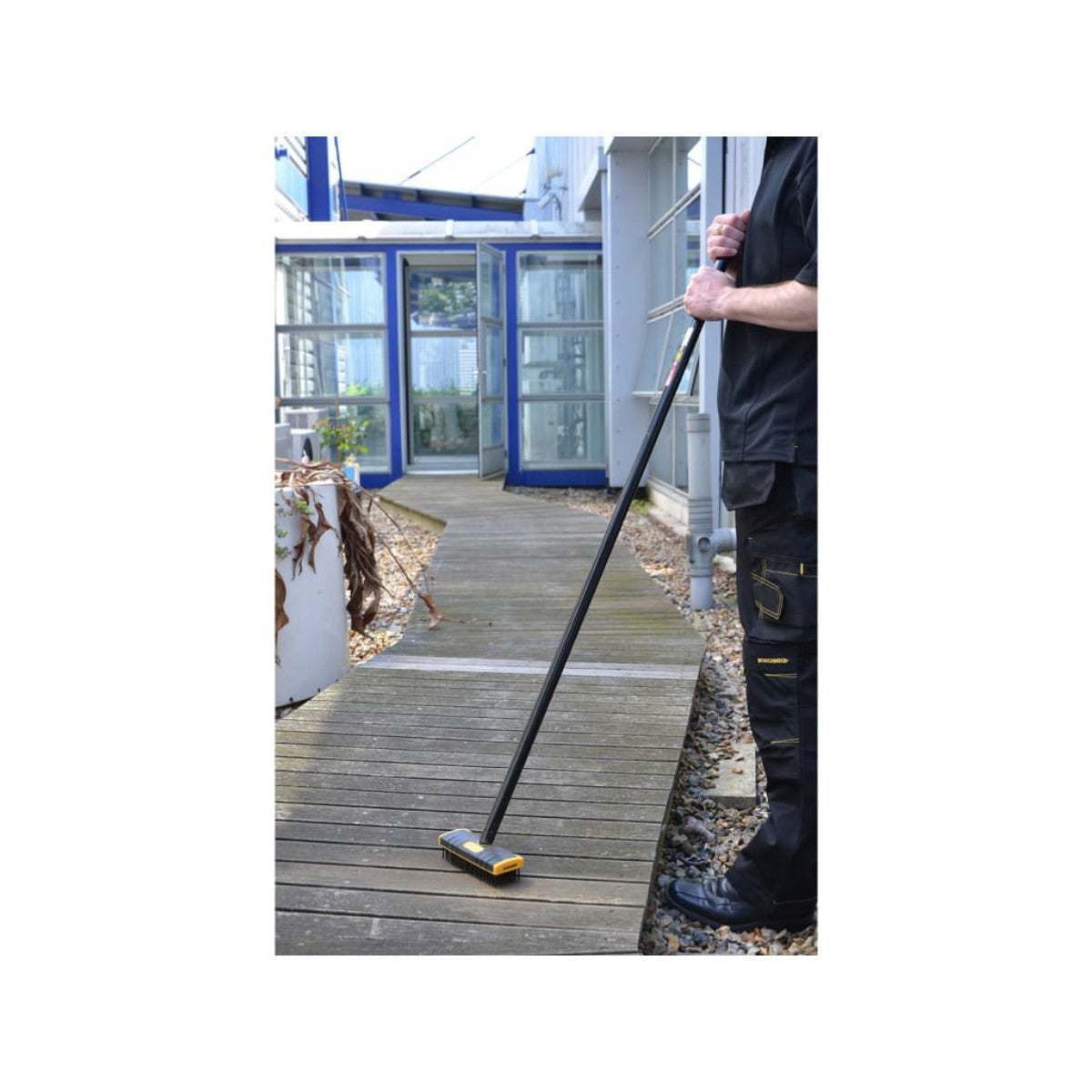 Roughneck Heavy-Duty Scrub Brush Soft Grip 200mm (8in) NO Handle ROU52060