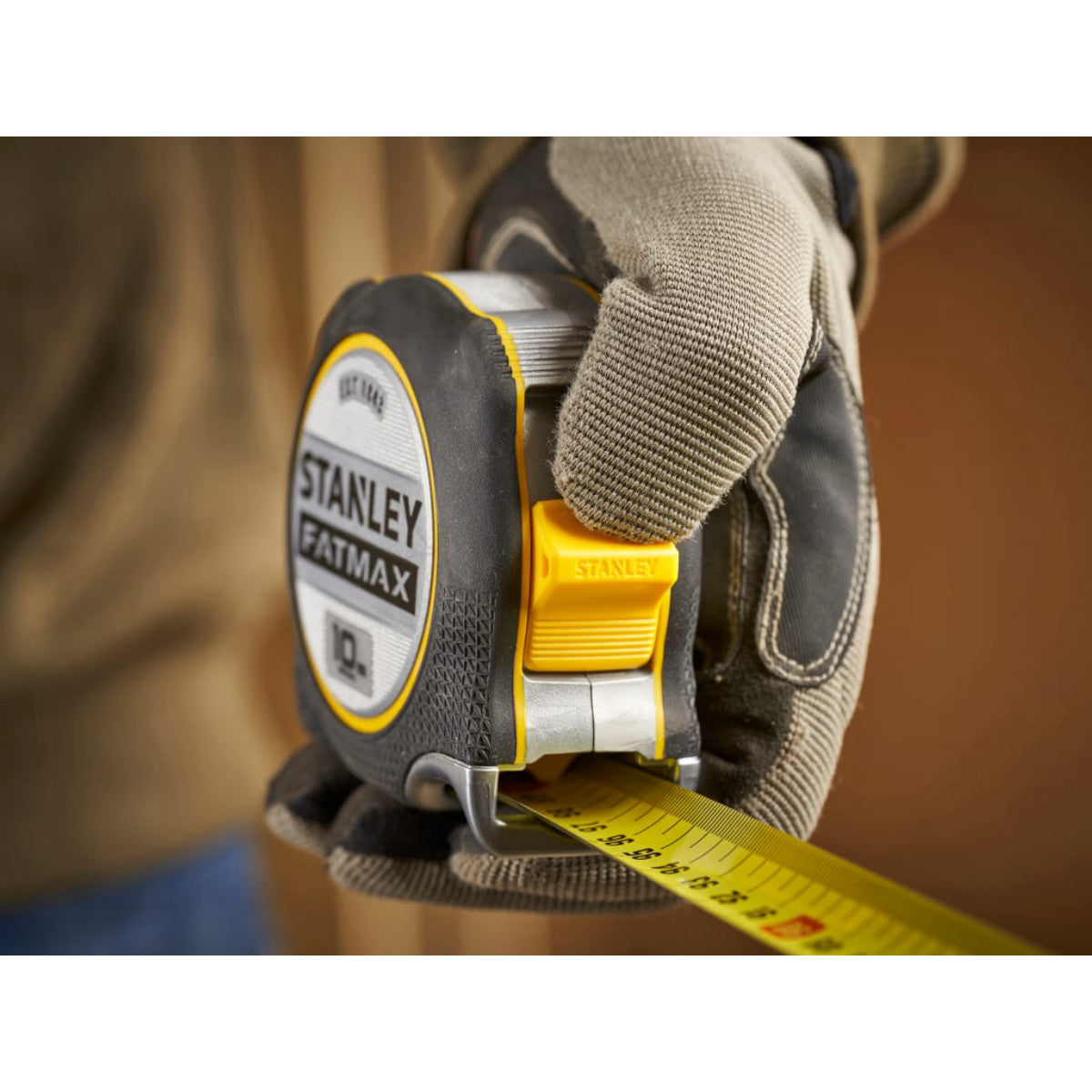 STANLEY Hand Tools FATMAX XTREME Tape Measure 10m (Width 32mm) (Metric only) STA038232