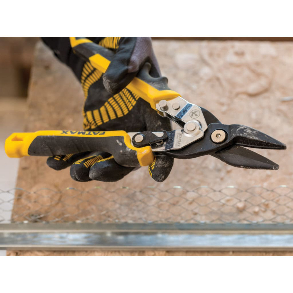 STANLEY Hand Tools FatMax Yellow Ergo Aviation Snips Straight Cut 250mm (10in) STA073756