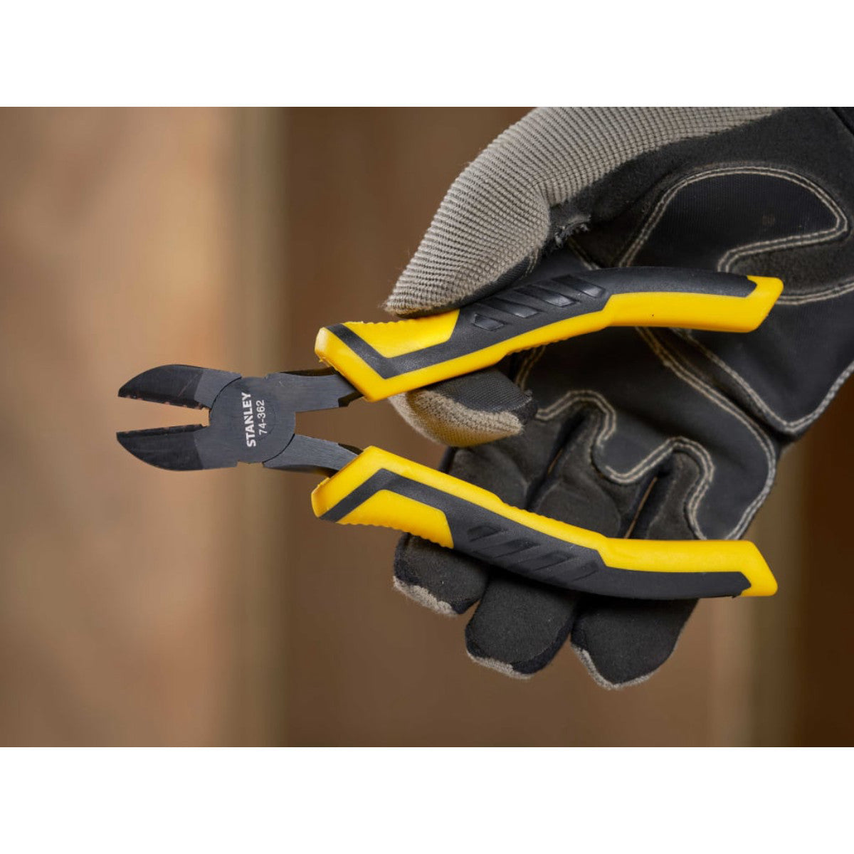 STANLEY Hand Tools ControlGrip Diagonal Cutting Pliers 180mm (7in) STA074455