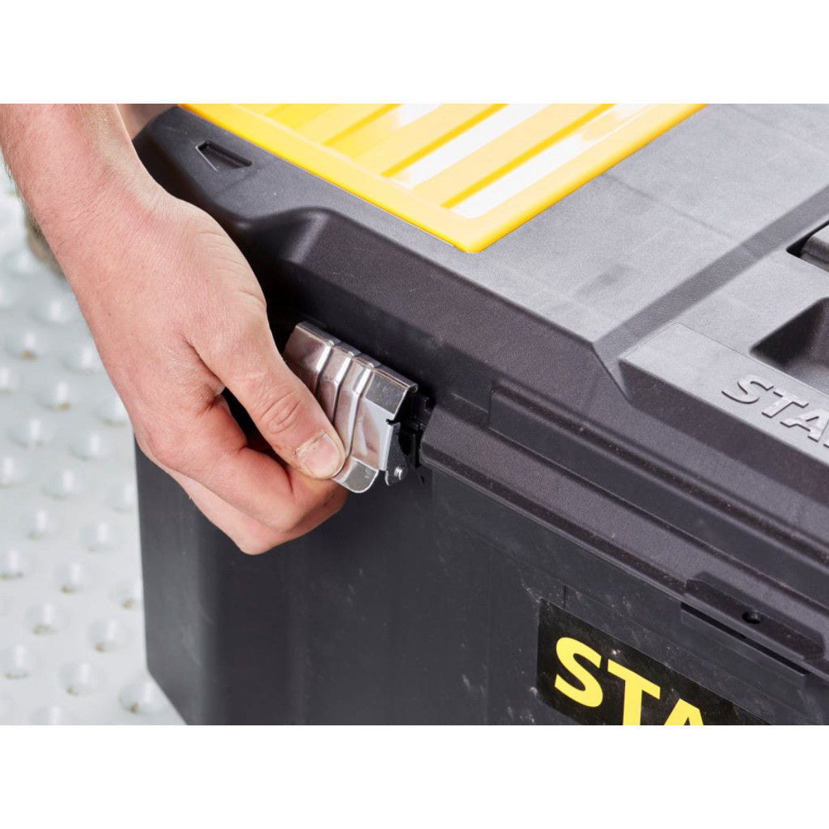STANLEY Hand Tools Essential Toolbox 66cm (26in) STA182976