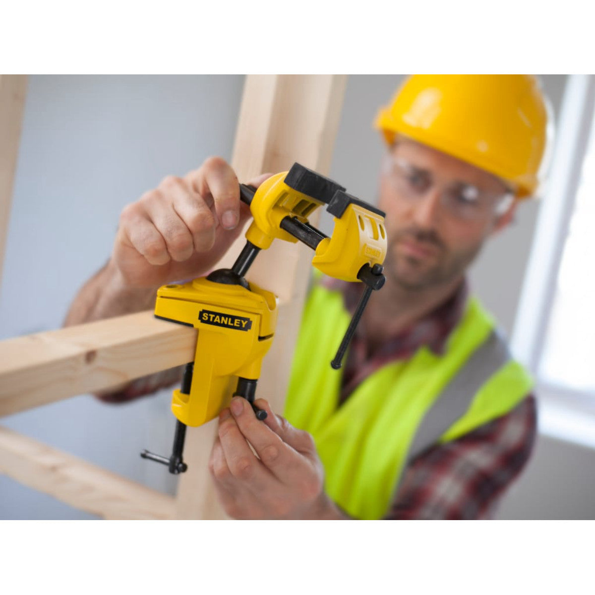 STANLEY Hand Tools Multi-Angle Hobby Vice 75mm (3in) STA183069