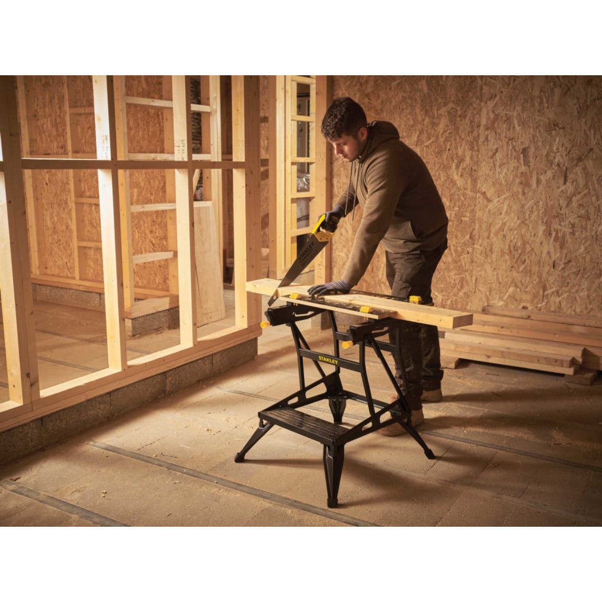 STANLEY Hand Tools 2-in-1 Workbench & Vice STA183400