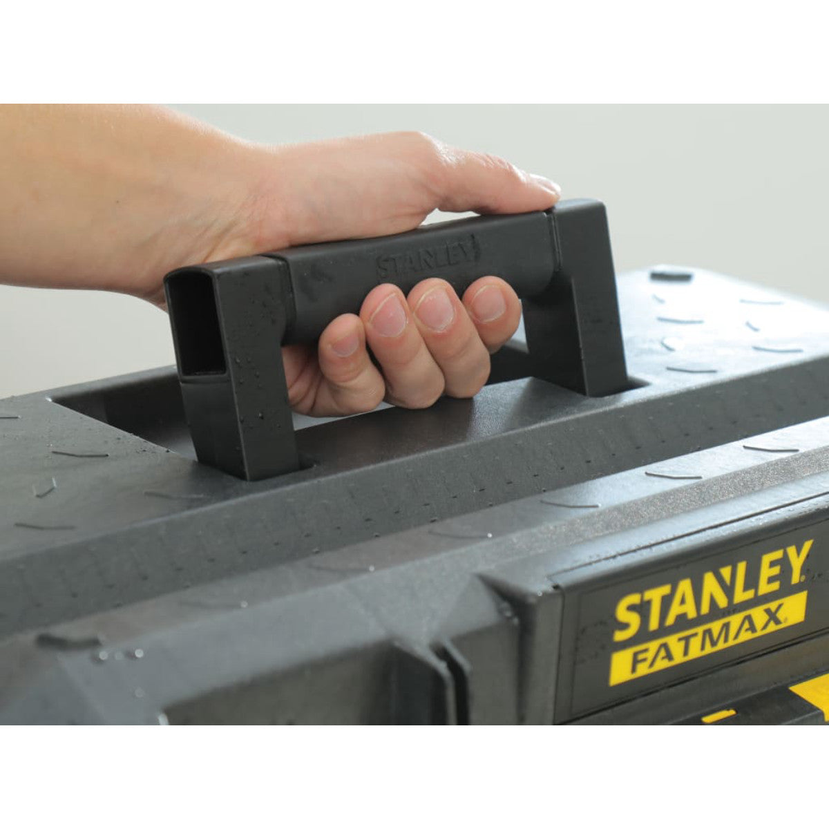 STANLEY Hand Tools FatMax Waterproof IP53 Toolbox 58cm (23in) STA194749
