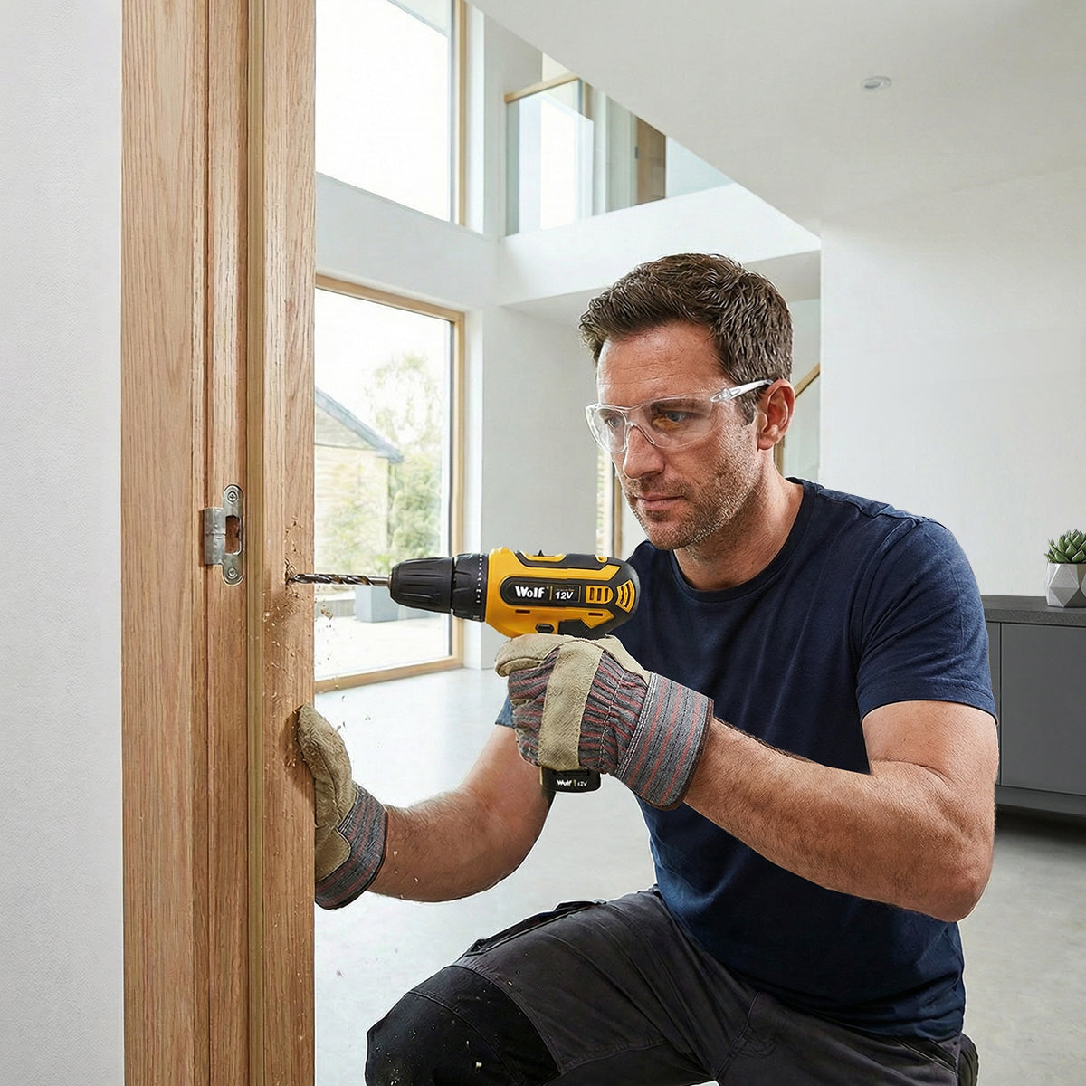 Wolf Cordless 12v Drill w/ Battery & Charger