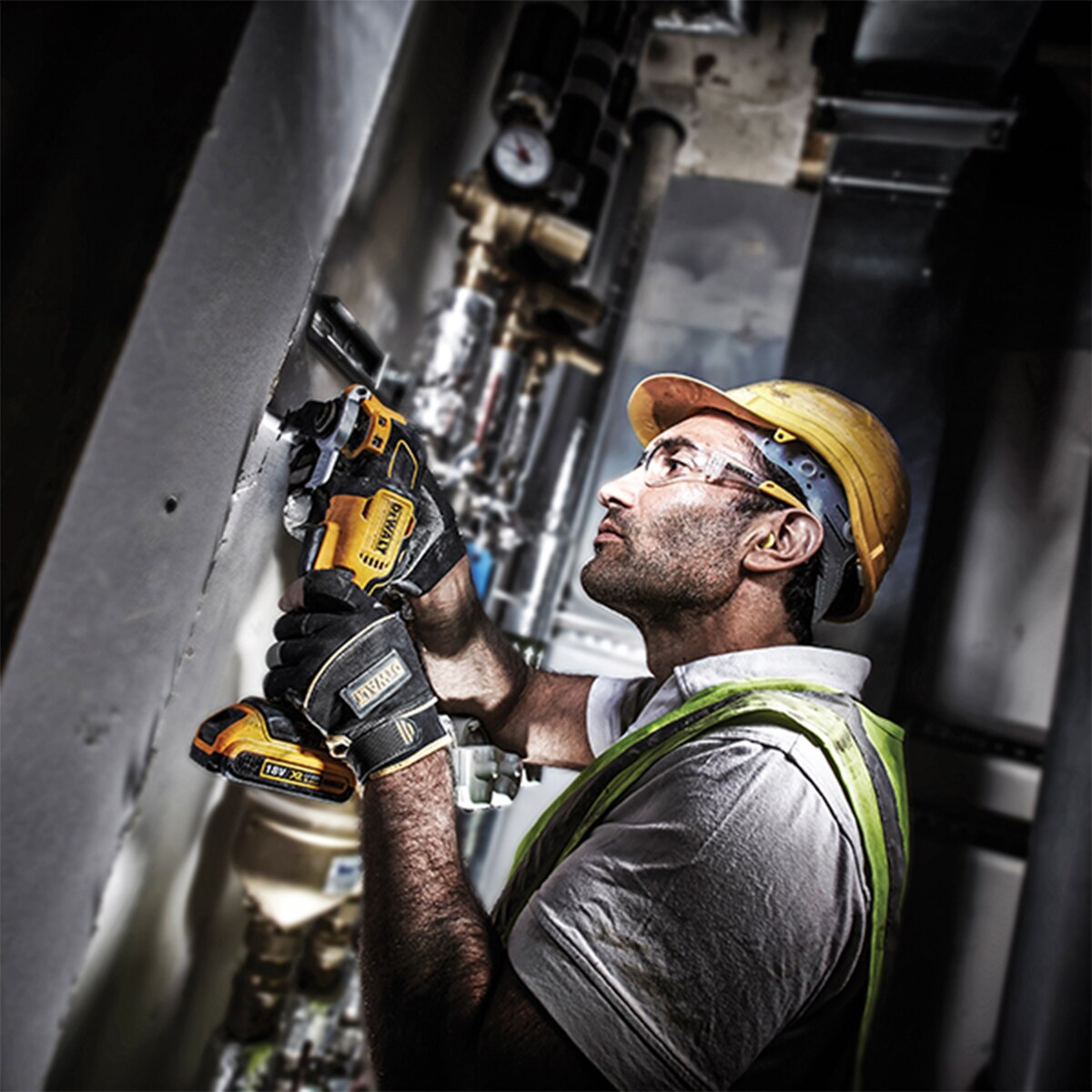 DeWALT DCS355N XR Brushless Oscillating Multi-Tool 18V Bare Unit - DEWDCS355N - Image 2