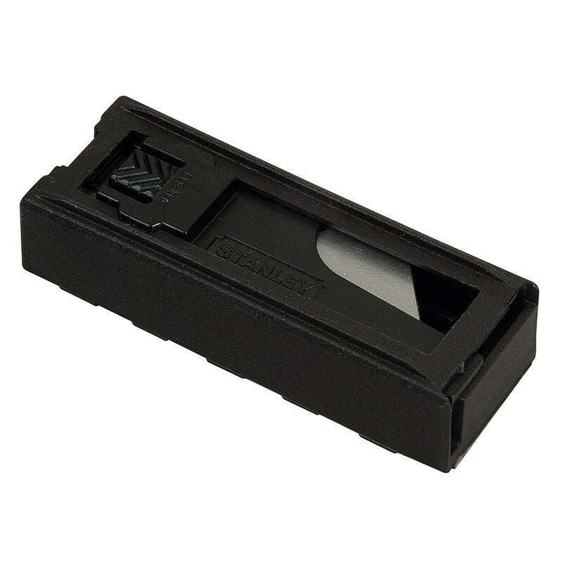 Stanley FatMax Utility Blades (Pack 10) - STA211700 - Image 2