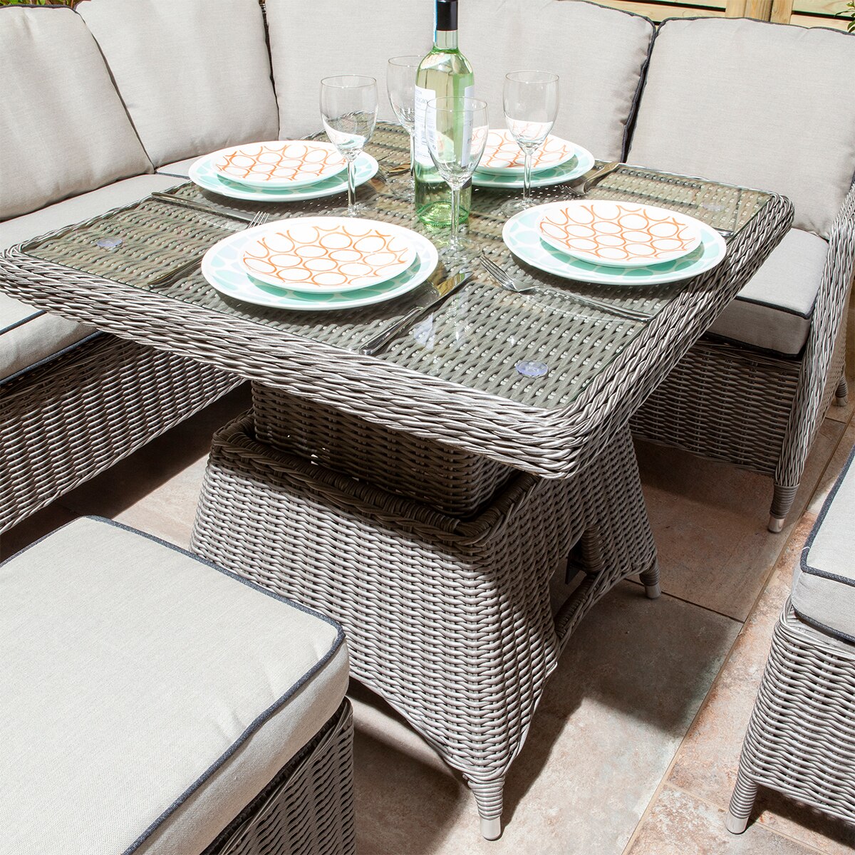 Prestbury 4pc Rattan Garden Furniture Corner Set - Image 6