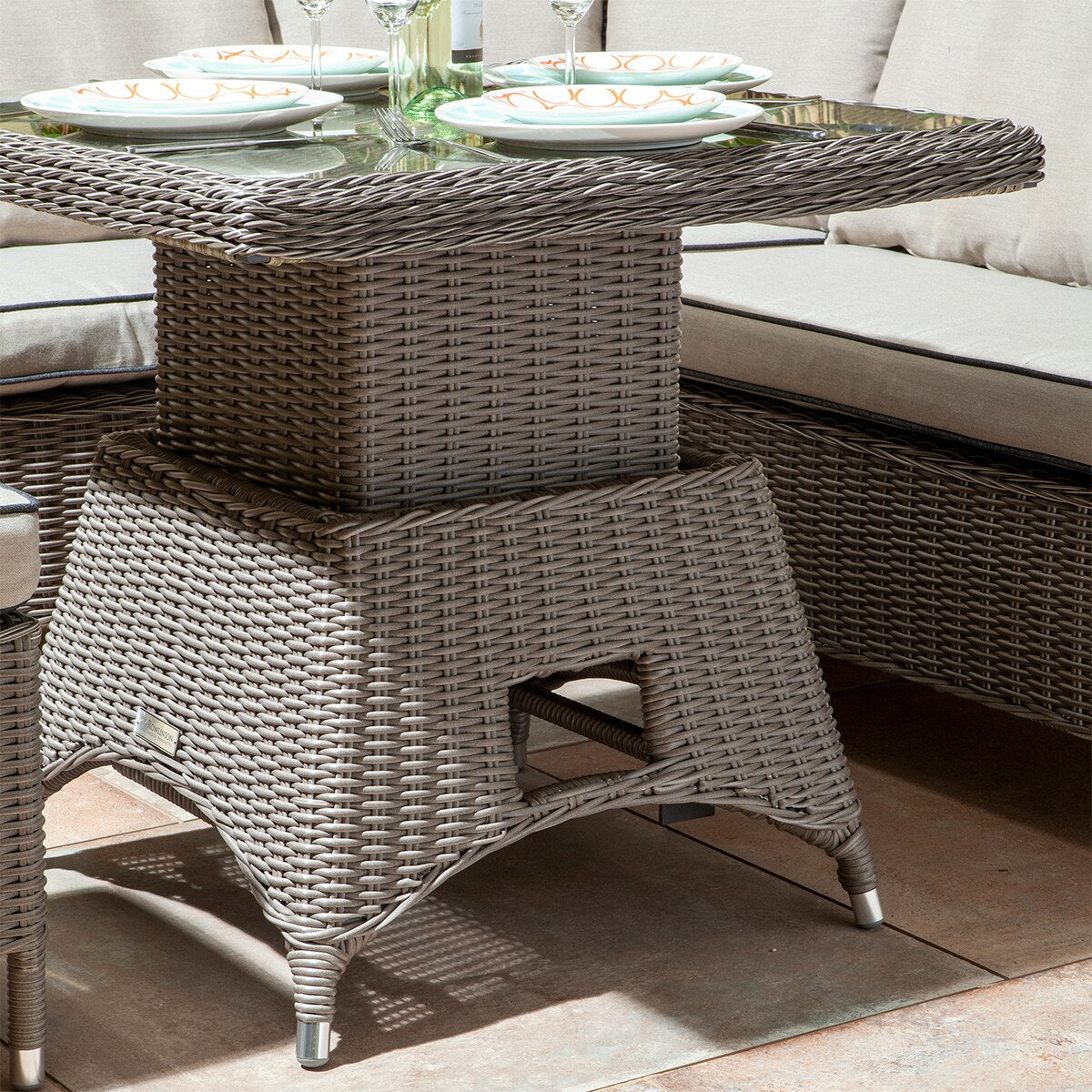 Prestbury 4pc Rattan Garden Furniture Corner Set - Image 7